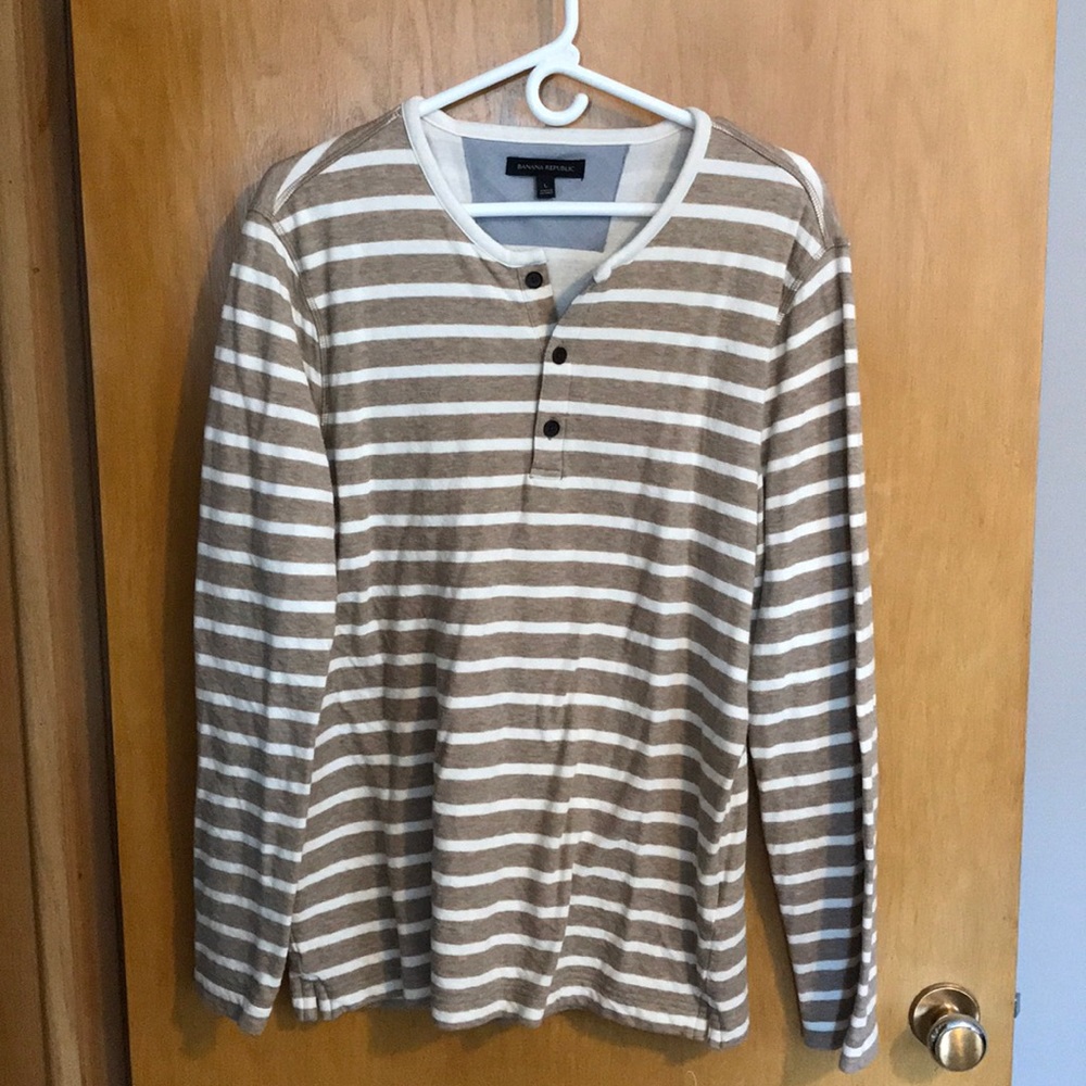 Men’s longsleeve quarter button shirt